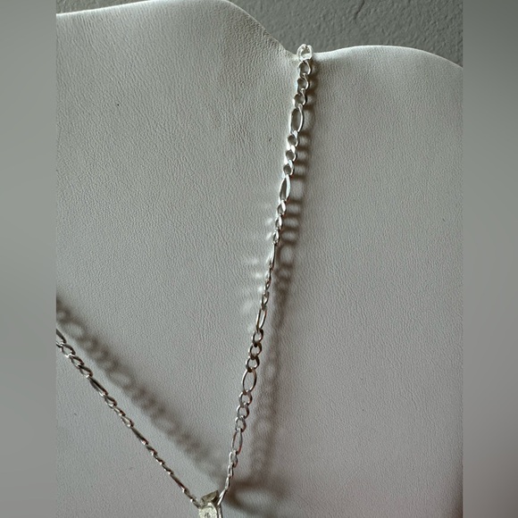 Vintage Silver Pendant Necklace - Picture 4 of 6